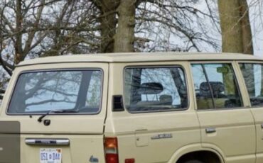 Toyota-landcruiser-1986-custom-2