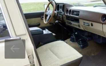 Toyota-landcruiser-1986-custom-4