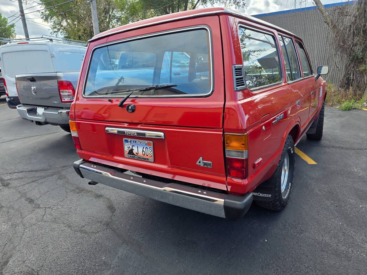 Toyota-landcruiser-1986-red-2