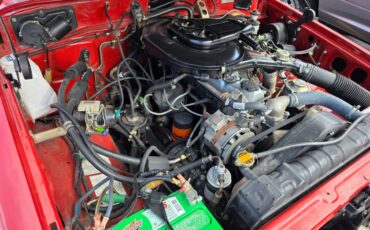 Toyota-landcruiser-1986-red-5