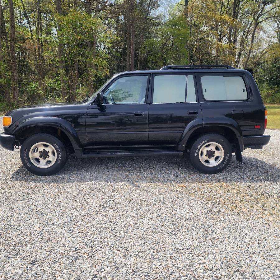 Toyota-landcruiser-1994-black