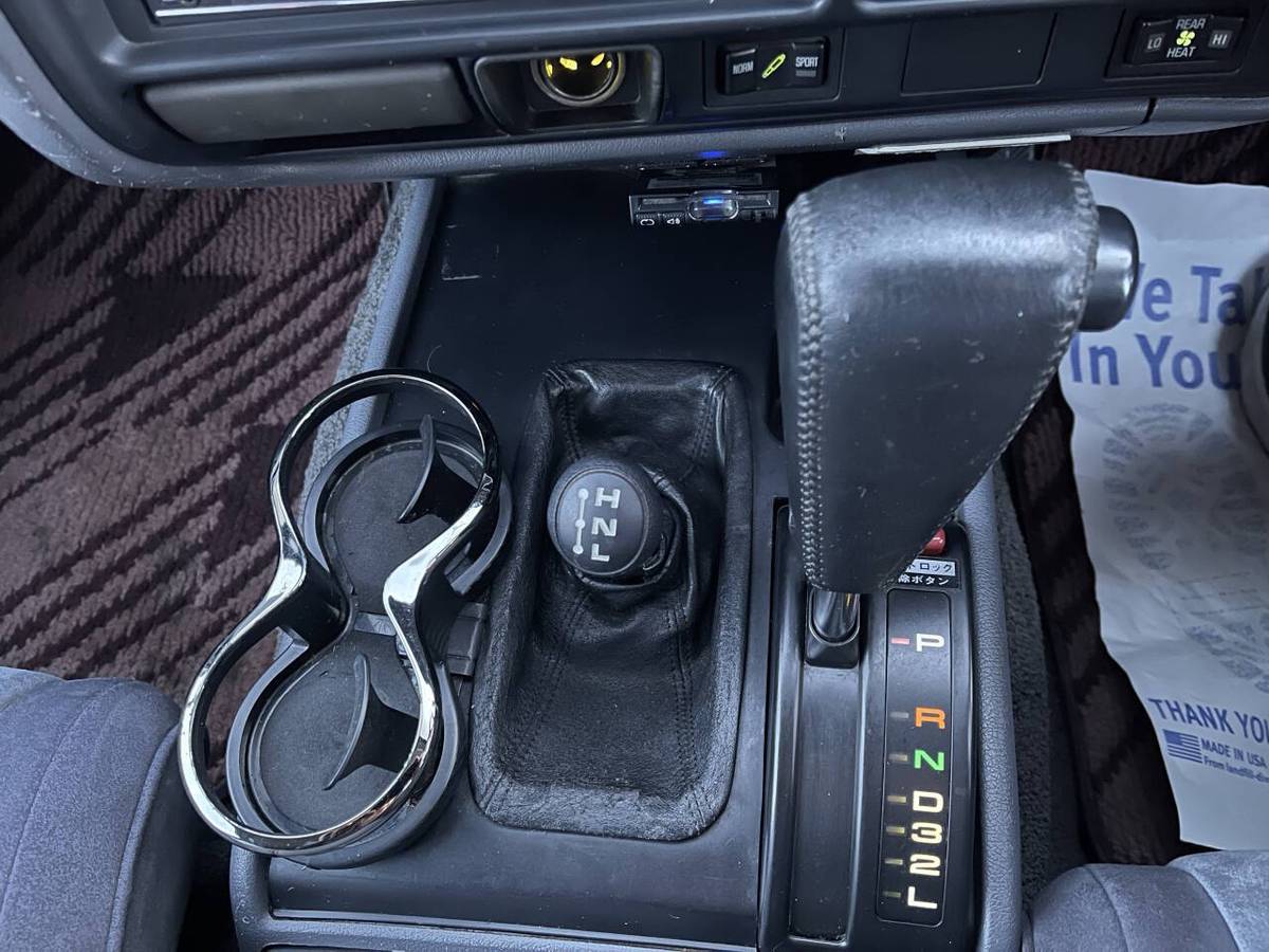 Toyota-landcruiser-80-vx-ltd-diesel-1990-silver-17