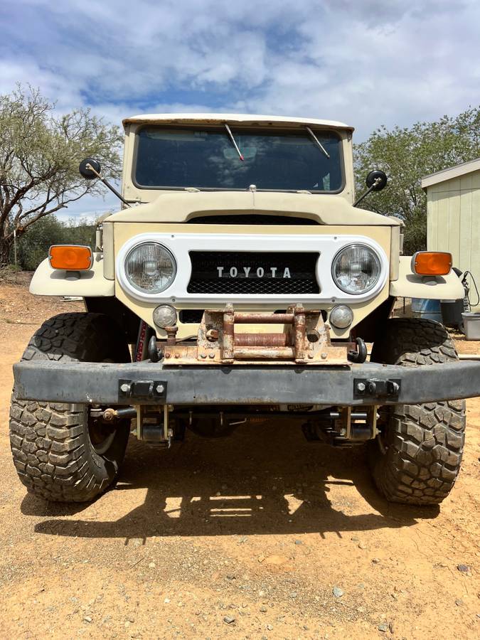 Toyota-landcruiser-diesel-1966