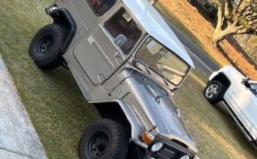 Toyota-landcruiser-fj40-1978-custom
