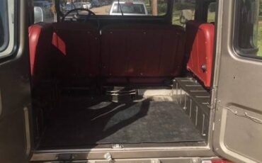 Toyota-landcruiser-fj40-1978-custom-5
