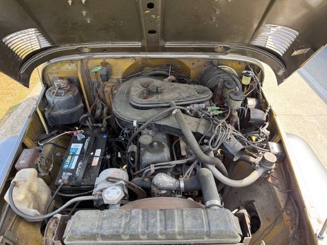Toyota-landcruiser-fj40-1978-custom-7