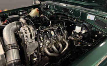 Toyota-landcruiser-fj60-1982-green-15