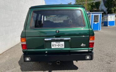 Toyota-landcruiser-fj60-1982-green-6