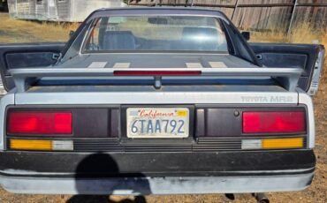 Toyota-mr2-1989-3