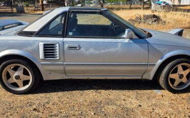 Toyota-mr2-1989-5