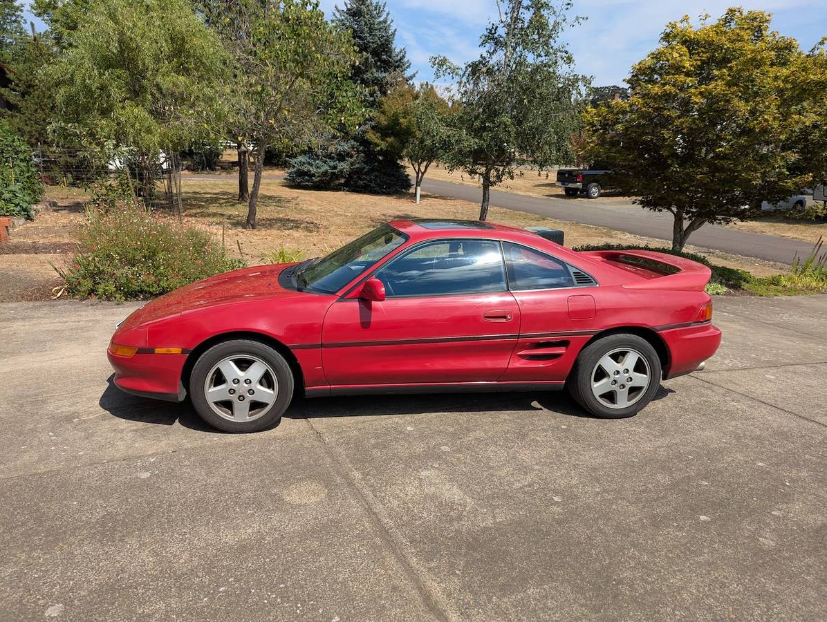 Toyota-mr2-1991-red-2