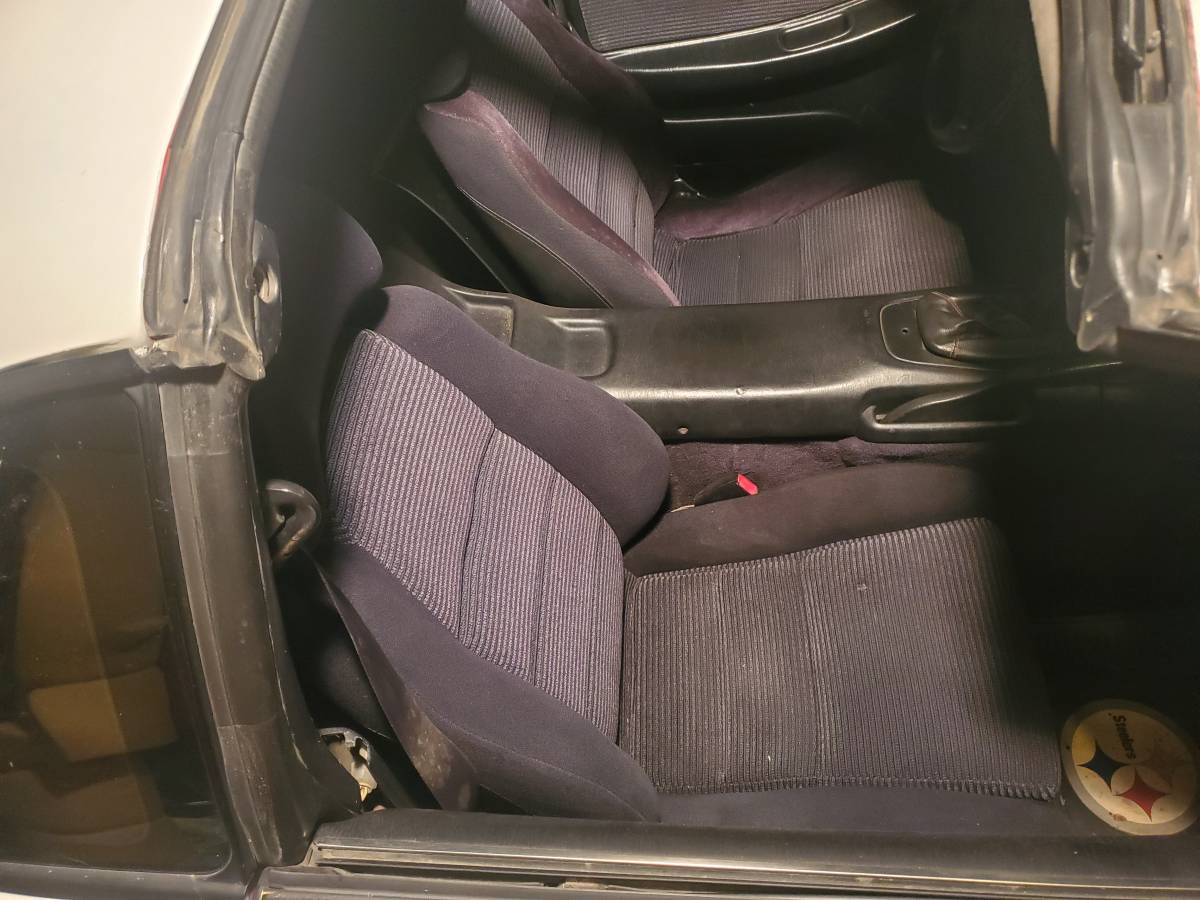 Toyota-mr2-1991-white-6