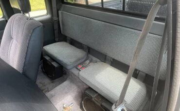 Toyota-pick-up-1990-grey-5
