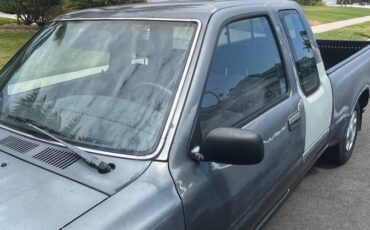 Toyota-pick-up-1990-grey-8