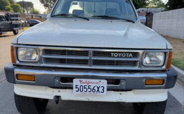 Toyota-pickup-1987-11