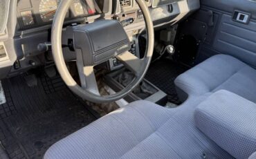 Toyota-pickup-1987-5