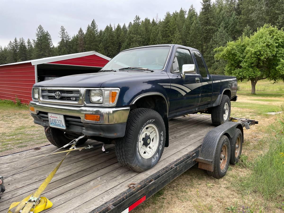 Toyota-pickup-1989-1