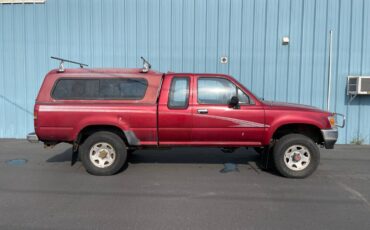 Toyota-pickup-1989