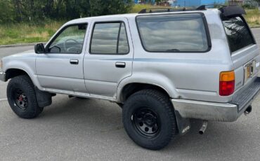 Toyota-pickup-1990-silver-5