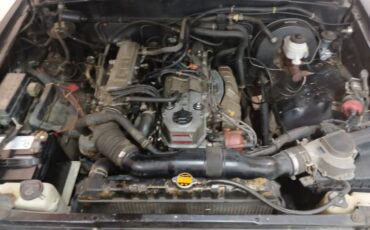 Toyota-pickup-1991-10