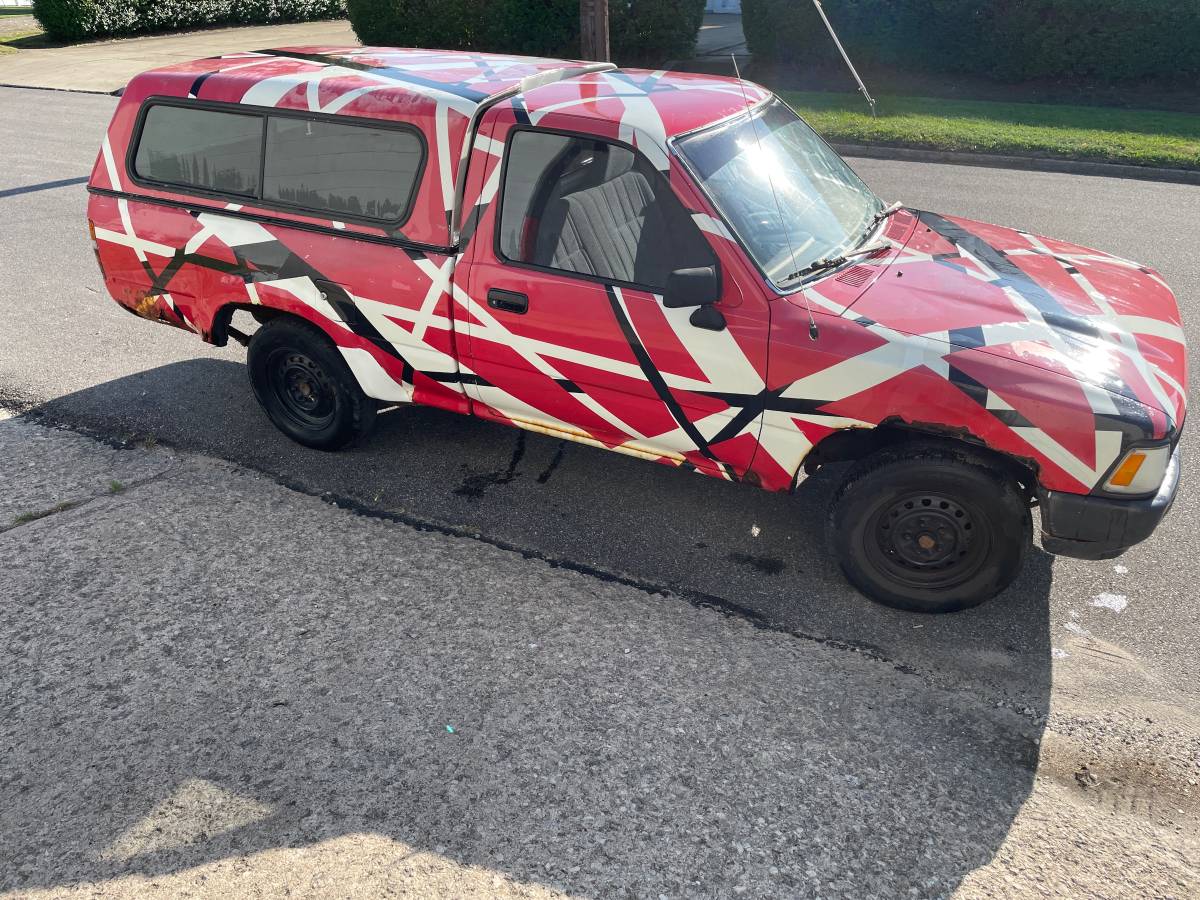 Toyota-pickup-1992-red-3