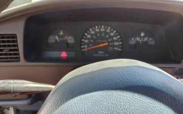 Toyota-pickup-1994-white-5