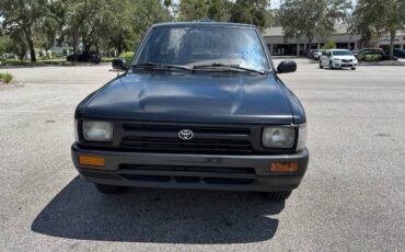 Toyota-pickup-1995-4