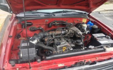 Toyota-pickup-1995-red-1