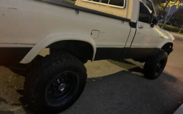 Toyota-pickup-4x4-1980-6