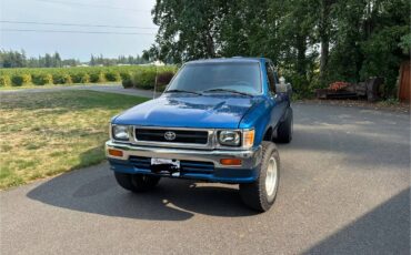 Toyota-pickup-4x4-1995-blue-1