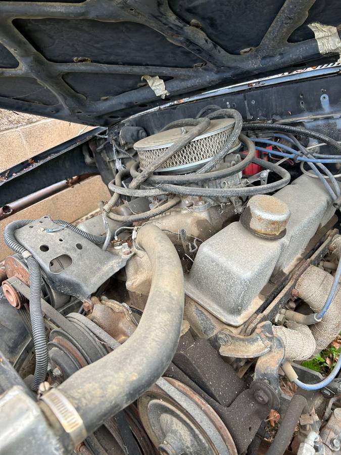 Toyota-pickup-4x4-rock-crawler-1989-7