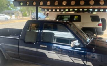 Toyota-pickup-truck-1992-blue-4