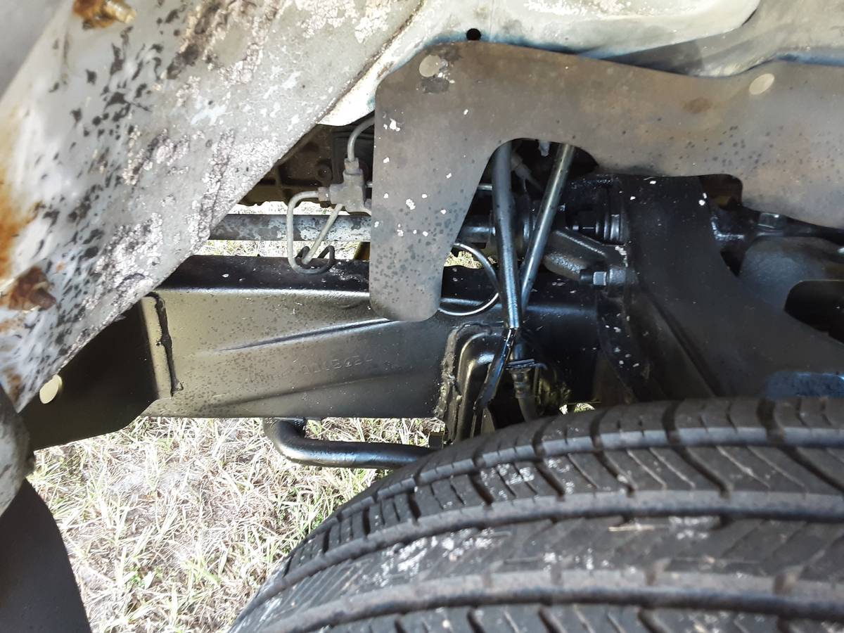 Toyota-pickup-truck-4x4-1988-blue-4