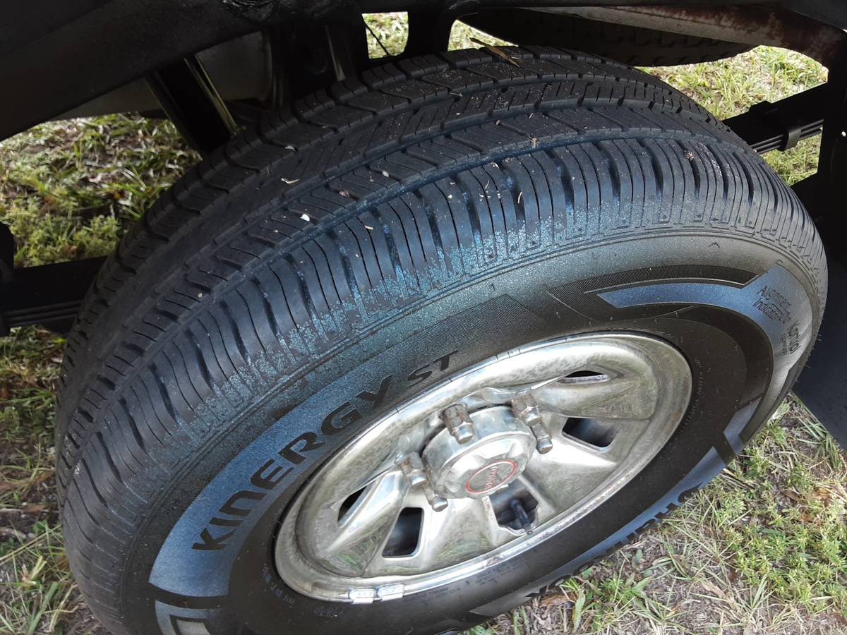 Toyota-pickup-truck-4x4-1988-blue-8