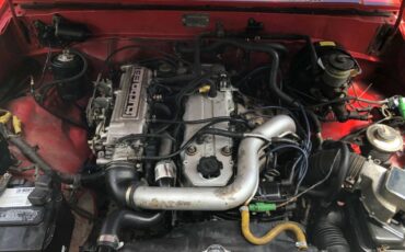 Toyota-pickup-turbo-1986-5