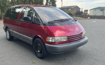Toyota-previa-1992-red-1