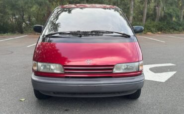 Toyota-previa-1992-red