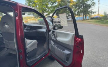 Toyota-previa-1992-red-6