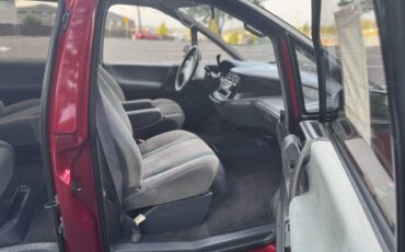 Toyota-previa-1992-red-7
