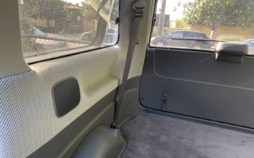 Toyota-previa-1994-silver-6