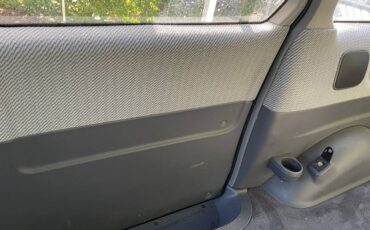 Toyota-previa-1994-silver-8