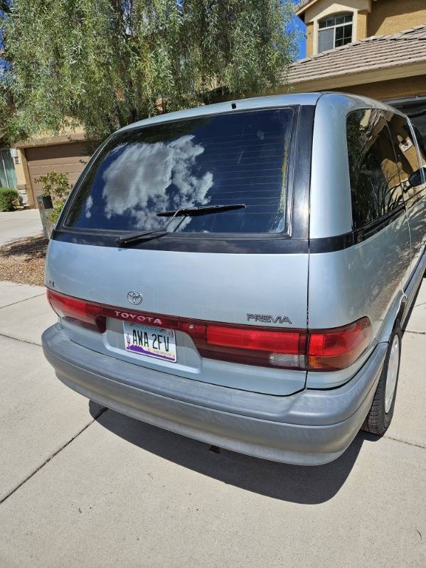 Toyota-previa-le-1993-silver-11
