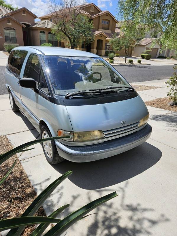 Toyota-previa-le-1993-silver-6