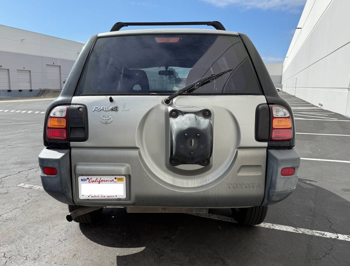 Toyota-rav4-1988-black-1