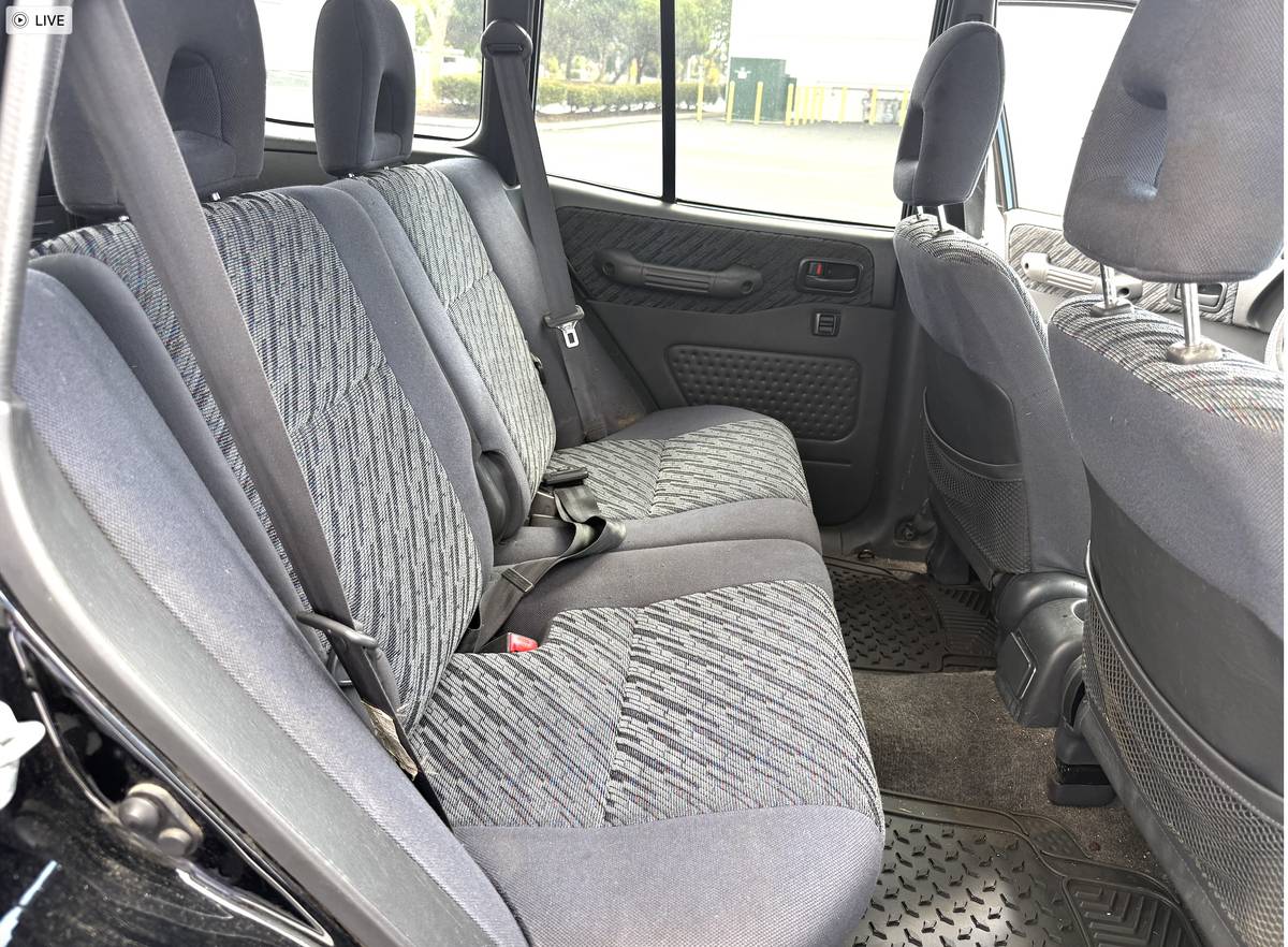 Toyota-rav4-1988-black-10