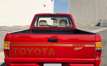 Toyota-sr5-1986-2