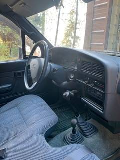 Toyota-sr5-truck-1993-blue-1