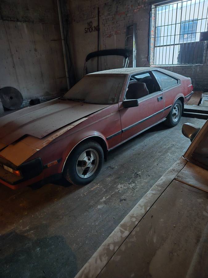Toyota-supra-1982-3