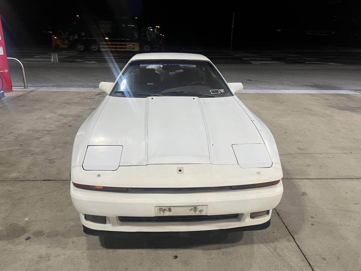 Toyota-supra-1987-white-2