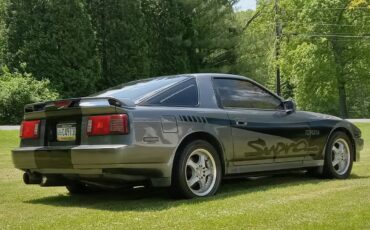 Toyota-supra-1988-grey-1